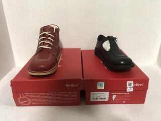 Lot 1160  
            Chesterfield SR45 - Parcel Delivery Only 

                
KICKERS KICK HI W CORE RED EU SIZE 41 SHOES TO INLCUDE KICKERS KICK T BAR LEATHER...
