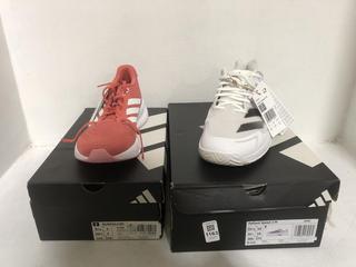 Lot 1163  
            Chesterfield SR45 - Parcel Delivery Only 

                
ADIDAS RUNFALCON 5 W UK SIZE 7 RUNNING TRAINERS TO INCLUDE ADIDAS DEFIANT SPEED 2...