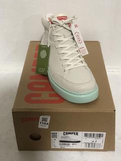 Lot 1164  
            Chesterfield SR45 - Parcel Delivery Only 

                
CAMPER RUNNER K21 TRAINERS IN WHITE UK SIZE 2 (LOCATION: H5)