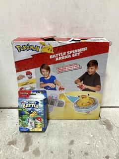 Lot 1285  
            Chesterfield SR45 - Parcel Delivery Only 

                
POKEMON BATTLE SPINNER ARENA SET TO INCLUDE POKEMON MY FIRST BATTLE SET (LOCATION...