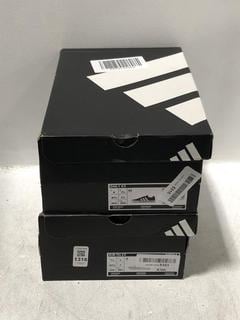 Lot 1316  
            Chesterfield SR45 - Parcel Delivery Only 

                
ADIDAS DAILY 4 TRAINERS IN BURGUNDY SIZE 7.5 TO INCLUDE ADIDAS RUN 70S 3 TRAINERS...