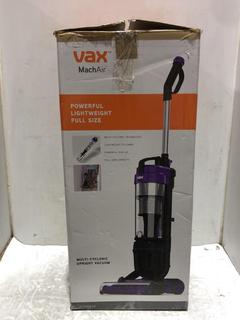 Lot 139  
            Chesterfield SR45 - Parcel Delivery Only 

                
HOOVER UPRIGHT VACUUM CLEANER BREEZE EVO HOME (LOCATION: L8)
