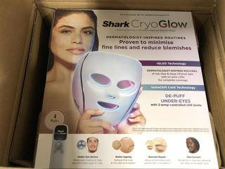 Lot 14  
            Chesterfield SR45 - Parcel Delivery Only 

                
SHARK NINJA FW312UK CRYOGLOW LED LIGHT THERAPY FACE MASK ORIGINAL RRP-£300 (LOCAT...
