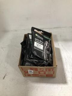 Lot 1639  
            Chesterfield SR45 - Parcel Delivery Only 

                
A BOX OF GARNIER AHA+BHA CHARCOAL MATIFYING SERUM MASK (LOCATION: G6)