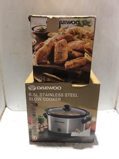 Lot 197  
            Chesterfield SR45 - Parcel Delivery Only 

                
DAEWOO 2L AIRFYER & DAEWOO 6.5L STAINLESS STEEL SLOW COOKER (LOCATION: L12)