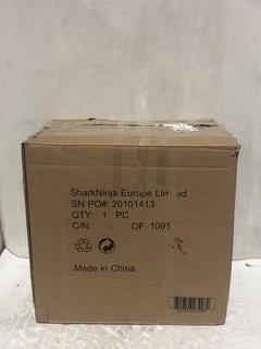 Lot 228  
            Chesterfield SR45 - Parcel Delivery Only 

                
SHARK NINJA BN800UK SHARK NINJA 3-IN-1 FOOD PROCESSOR AUTO IQ ORIGINAL RRP-£200 (...