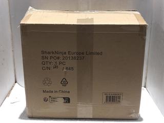 Lot 272  
            Chesterfield SR45 - Parcel Delivery Only 

                
SHARK NINJA SL400UK DOUBLE STACK XL 9.5L AIR FRYER ORIGINAL RRP-£270 (LOCATION: L15)