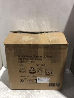 Lot 286  
            Chesterfield SR45 - Parcel Delivery Only 

                
SHARK NINJA BN800UK 3-IN-1 FOOD PROCESSOR WITH AUTO IQ ORIGINAL RRP-£170 (LOCATIO...