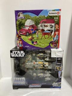 Lot 330  
            Chesterfield SR45 - Parcel Delivery Only 

                
2 X ASSRTED CHILDRENS TOYS TO INCLUDE STAR WASRS MICRO GALAXY SQUADRON (LOCATION:...