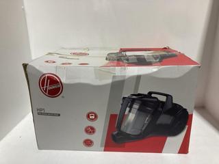 Lot 335  
            Chesterfield SR45 - Parcel Delivery Only 

                
HOOVER HP1 HP105HM BAGLESS VACUUM CLEANER ORIGINAL RRP-£100 (LOCATION: K3)