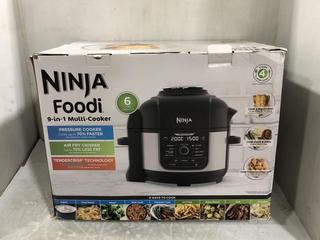 Lot 35  
            Chesterfield SR45 - Parcel Delivery Only 

                
SHARK NINJA 9-IN-1 MULTICOOKER OP350UK ORIGINAL RRP-£140 (LOCATION: G9)