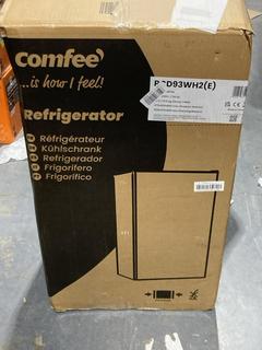 Lot 369  
            Chesterfield SR45 - Parcel Delivery Only 

                
COMFEE RCD93WH2 UNDER COUNTER FRIDGE WITH COOLER BOX ORIGINAL RRP-£110 (LOCATION:...