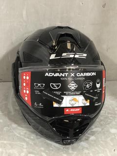 Lot 37  
            Chesterfield SR45 - Parcel Delivery Only 

                
LS2 ADVENT X CARBON BLACK MODULAR LARGE MOTORCYCLE HELMET ORIGINAL RRP-£265 (LOCA...