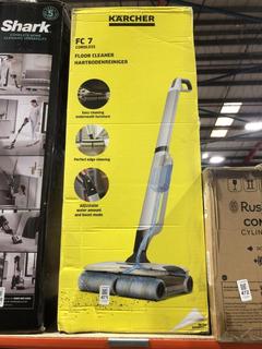 Lot 471  
            Chesterfield SR45 - Parcel Delivery Only 

                
KARCHER FC 7 FLOOR CLEANER ORIGINAL RRP-£400 (LOCATION: K9)