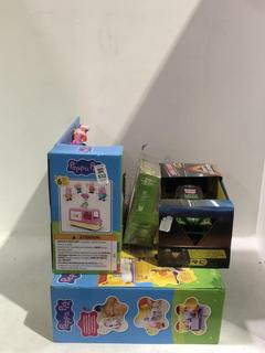 Lot 532  
            Chesterfield SR45 - Parcel Delivery Only 

                
4 X ASSORTED CHILDRENS TOYS TO INCLUDE MONSTER JAM RC GRAVE DIGGER (LOCATION: J1)