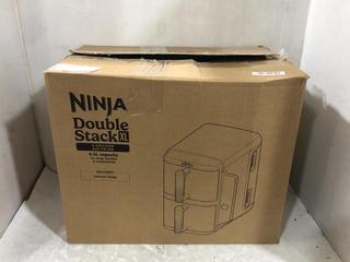 Lot 54  
            Chesterfield SR45 - Parcel Delivery Only 

                
SHARK NINJA SL400UK DOUBLE STACK XL 9.5L AIR FRYER ORIGINAL RRP-£280 (LOCATION: G10)