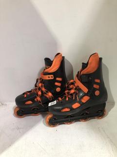Lot 550  
            Chesterfield SR45 - Parcel Delivery Only 

                
PONY BLACK/ORANGE INLINE ROLLER SKATES SIZE 6 (LOCATION: I2)