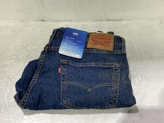 Lot 617  
            Chesterfield SR45 - Parcel Delivery Only 

                
LEVIS 511 SLIM FIT JEANS IN BLUE W36 L32 (LOCATION: J3)