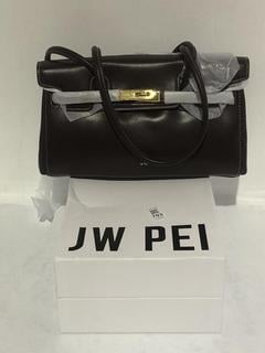 Lot 703  
            Chesterfield SR45 - Parcel Delivery Only 

                
JW PEI YARA SHOULDER BAG DARK BROWN (LOCATION: J7)