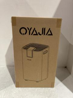 Lot 771  
            Chesterfield SR45 - Parcel Delivery Only 

                
OYAJIA PD09A-16 DEHUMIDIFIER ORIGINAL RRP-£110 (LOCATION: J9)