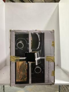 Lot 794  
            Chesterfield SR45 - Parcel Delivery Only 

                
TOWER FAMILY 32 LITRE MINI OVEN WITH HOT PLATES ORIGINAL RRP-£120 (LOCATION: J10)