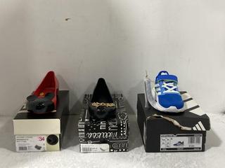 Lot 845  
            Chesterfield SR45 - Parcel Delivery Only 

                
3 X ASSORTED CHILDRENS TRAINERS TO INCLUDE RUNFALCON UK SIZE 7K TRAINERS (LOCATIO...