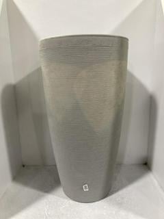 Lot 866  
            Chesterfield SR45 - Parcel Delivery Only 

                
LARGE WHITE CONICAL PLANTER/ FLOWER POT (LOCATION: I2)