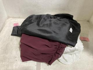 Lot 884  
            Chesterfield SR45 - Parcel Delivery Only 

                
4 X ASSORTED WOMENS CLOTHING ITEMS TO INCLUDE PRETTYLITTLETHING BLACK SATIN FLOAT...