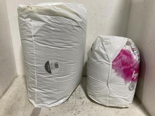 Lot 910  
            Chesterfield SR45 - Parcel Delivery Only 

                
SLUMBERDOWN SLEEP SOUNDLY REBOUND MATRESS TOPPER & DOUBLE 10.5TOG WHITE DUVET (LO...