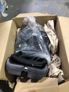 Lot 976  
            Chesterfield SR45 - Parcel Delivery Only 

                
KINDERCRAFT BABY CAR SEAT (LOCATION: I7)