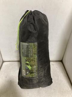 Lot 1031  
            Chesterfield SR44 - Parcel Delivery Only 

                
6 PERSON VIS-A-VIS TENT IN GREEN (LOCATION: I1)