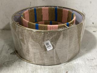 Lot 1075  
            Chesterfield SR44 - Parcel Delivery Only 

                
MULTI COLOUR 3 TIER LAMP SHADE (LOCATION: I8)