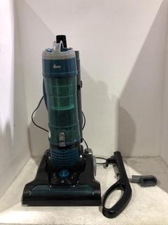 Lot 1152  
            Chesterfield SR44 - Parcel Delivery Only 

                
HOOVER - MODEL NO- 91LA1702- IN BLUE/BLACK - (LOCATION: I5)