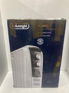 Lot 1179  
            Chesterfield SR44 - Parcel Delivery Only 

                
DELONGHI OIL FILLED RADIATOR IN WHITE - ORIGINAL RRP £160 (LOCATION: I6)