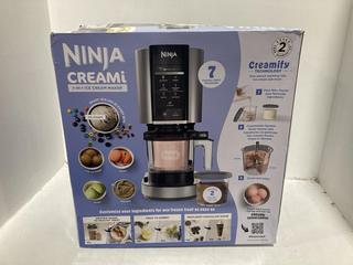 Lot 1180  
            Chesterfield SR44 - Parcel Delivery Only 

                
NINJA CREAMI ICE CREAM & FROZEN DESSERTS MAKER MODEL NO. - NC300UK - ORIGINAL RRP...