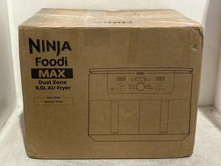 Lot 1224  
            Chesterfield SR44 - Parcel Delivery Only 

                
NINJA FOODI MAX DUAL ZONE 9.5AIRFRYER - INCLUDE SILICONE TONGUES (LOCATION: I8)