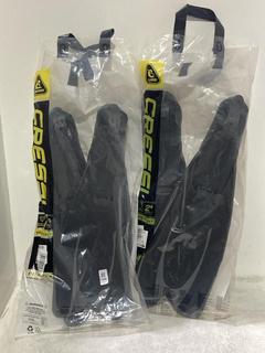 Lot 1246  
            Chesterfield SR44 - Parcel Delivery Only 

                
CRESSI SWIM FINS IN BLACK UK SIZE 8.5/9 TO INCLUDE CRESSI SWIM FINS IN BLACK UK S...