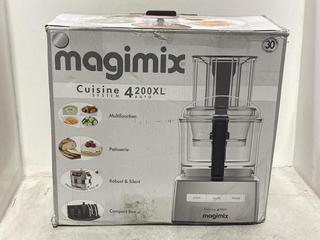 Lot 1248  
            Chesterfield SR44 - Parcel Delivery Only 

                
MAGIMIX 4 200 XL AUTO FOOD PROCESSOR - ORIGINAL RRP £391 (LOCATION: I8)