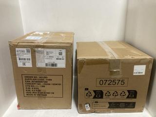 Lot 1318  
            Chesterfield SR44 - Parcel Delivery Only 

                
QUILDA VINTAGE BEDSIDE TABLE IN WOOD TO INCLUDE BEDSIDE TABLE IN GREEN (GDN181) (...