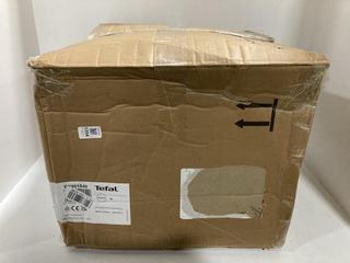 Lot 1354  
            Chesterfield SR44 - Parcel Delivery Only 

                
TEFAL EASY FRY HEALTHY GRILL (LOCATION: H4)