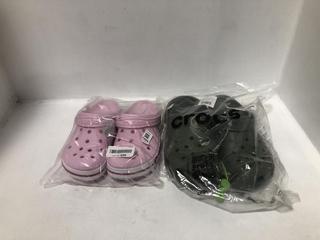 Lot 1454  
            Chesterfield SR44 - Parcel Delivery Only 

                
CROCS CLASSIC CLOGS IN PINK UK SIZE 8 TO INCLUDE CROCS CLASSIC CLOGS IN FOREST GR...