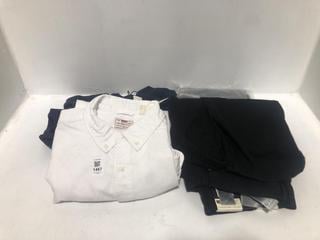 Lot 1467  
            Chesterfield SR44 - Parcel Delivery Only 

                
4 X ASSORTED ADULTS LEVI CLOTHING TO INCLUDE LEVI MENS POLO BUTTON SHIRT IN NAVY ...