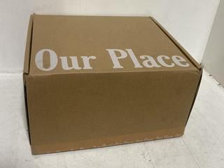 Lot 1566  
            Chesterfield SR44 - Parcel Delivery Only 

                
OUR PLACE- MINI PERFECT POT WITH LID- COLOUR- MATT FINISH ORANGE/PINK (LOCATION: G3)