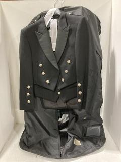 Lot 1662  
            Chesterfield SR44 - Parcel Delivery Only 

                
40R PRINCE CHARLES JACKET WITH MATCHING 40R WAIST COAT IN BLACK WITH GREEN TARTAN...