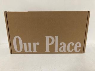 Lot 1675  
            Chesterfield SR44 - Parcel Delivery Only 

                
OUR PLACE 1.1L MINI ALWAYS PAN WITH LID ORIGINAL RRP £100 (LOCATION: G6)