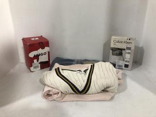 Lot 1705  
            Chesterfield SR44 - Parcel Delivery Only 

                
5 X ASSORTED CLOTHING ITEMS TO INCLUDE MEDIUM ICON COTTON STRETCH 3 PACK TRUNKS (...