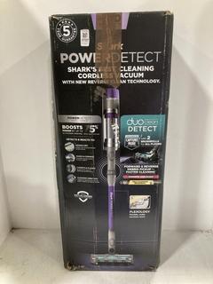 Lot 1737  
            Chesterfield SR44 - Parcel Delivery Only 

                
SHARK POWERDETECT CORDLESS VACUUM CLEANER ORIGINAL RRP £499 - MODEL NO. IP1251UKT...