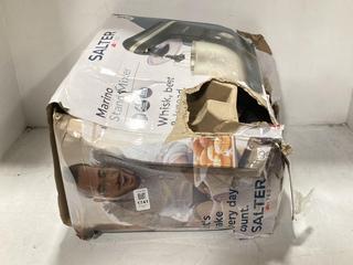 Lot 1741  
            Chesterfield SR44 - Parcel Delivery Only 

                
KENWOOD MULTIPRO GO FOOD PROCESSOR TO INCLUDE SALTER MARINO 5L STAND MIXER (LOCAT...