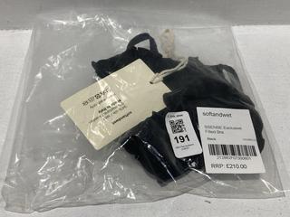Lot 191  
            Chesterfield SR44 - Parcel Delivery Only 

                
SOFT AND WET SSENSE EXCLUSIVE BRA IN BLACK SIZE XS - ORIGINAL RRP £210 (LOCATION:...