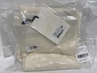 Lot 213  
            Chesterfield SR44 - Parcel Delivery Only 

                
JACQUEMUS SSENSE EXCLUSIVE MOHAIR LE SHORT ARANCIA IN BEIGE SIZE 38 - ORIGINAL RR...